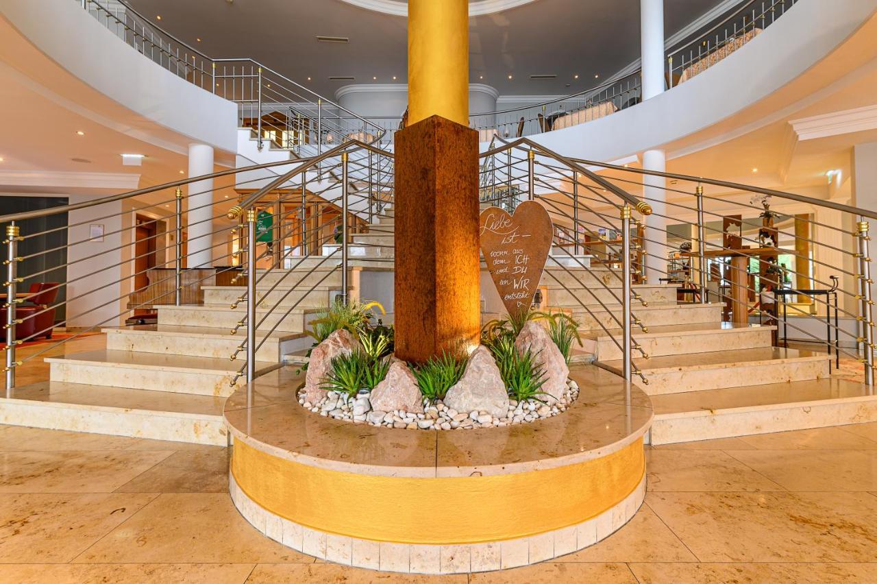 Wohlfuehlhotel Schiestl Fuegen Ngoại thất bức ảnh