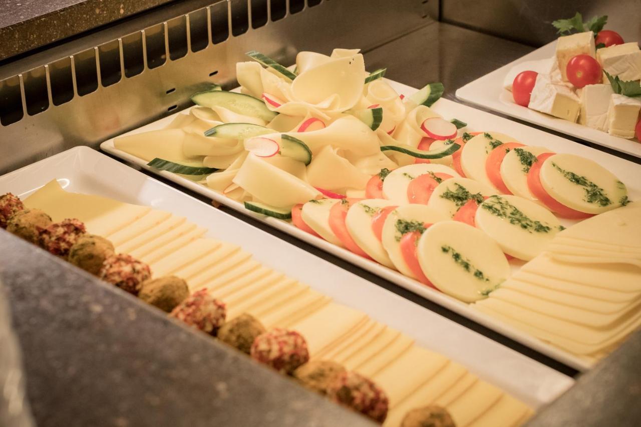 Wohlfuehlhotel Schiestl Fuegen Ngoại thất bức ảnh