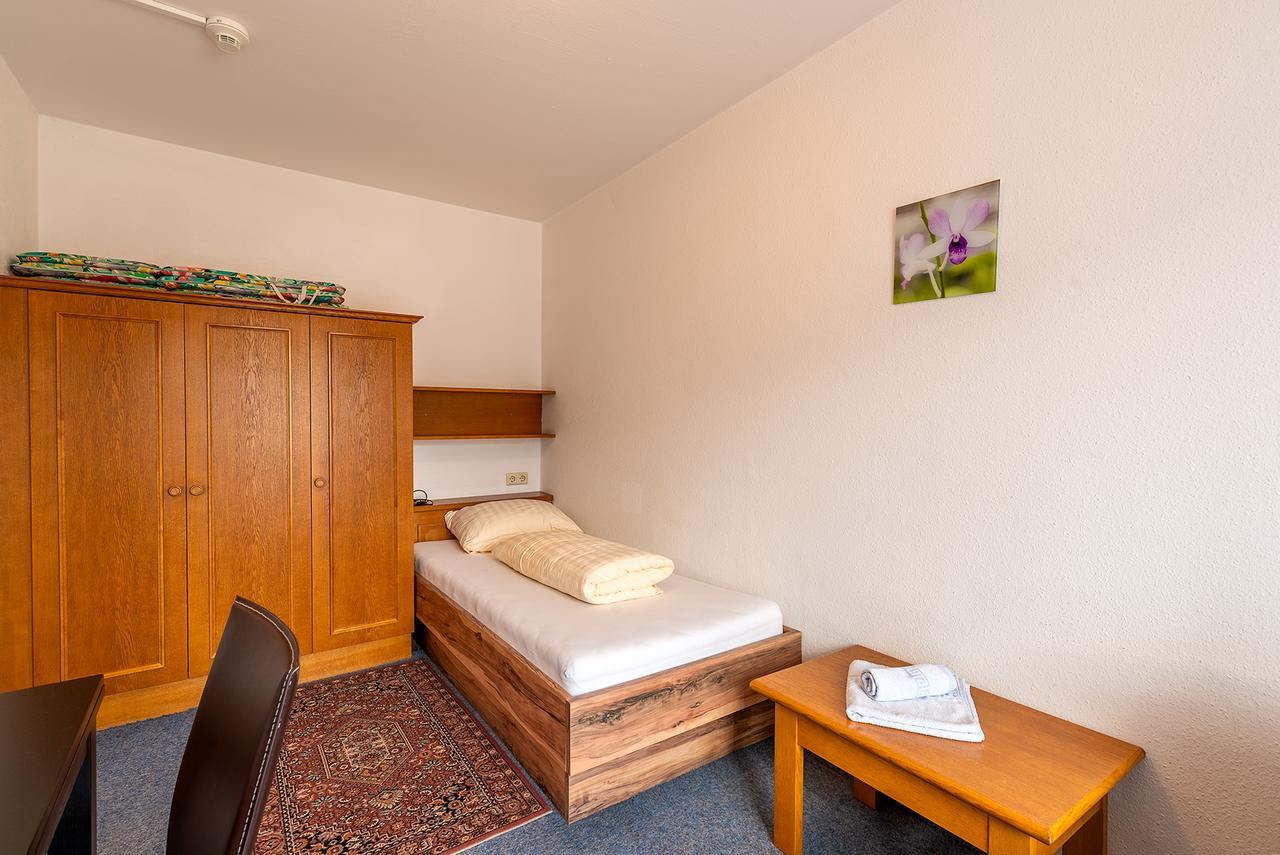 Wohlfuehlhotel Schiestl Fuegen Ngoại thất bức ảnh