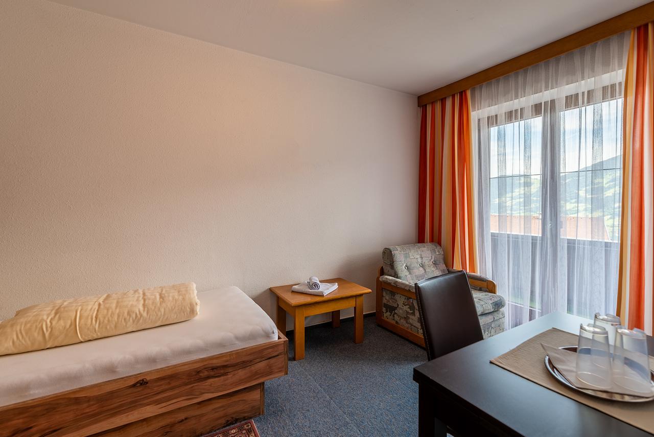 Wohlfuehlhotel Schiestl Fuegen Ngoại thất bức ảnh