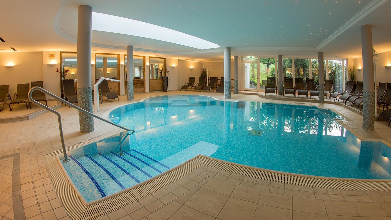 Wohlfuehlhotel Schiestl Fuegen Ngoại thất bức ảnh